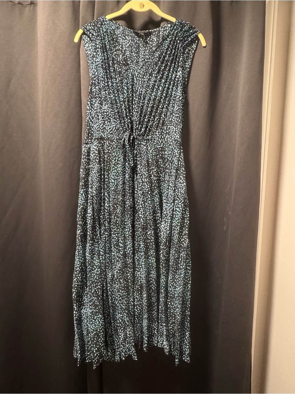 Banana Republic Black and Teal Sleeveless Midi Dress